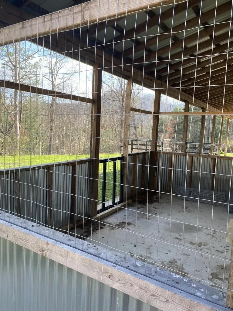 11598 Red Lick Road Irvine KY 40336