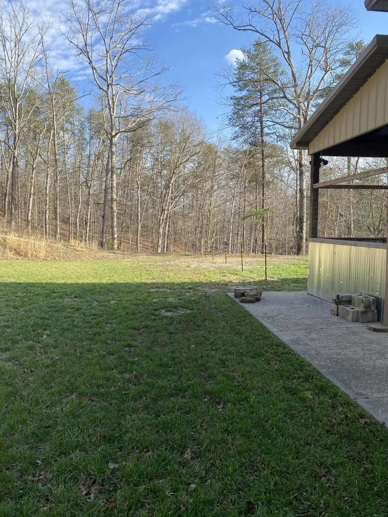 11598 Red Lick Road Irvine KY 40336