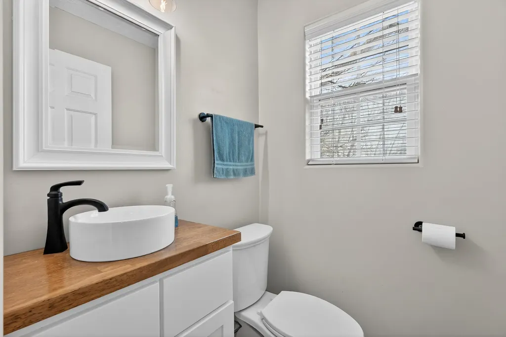 628 John Sutherland Drive Nicholasville KY 40356