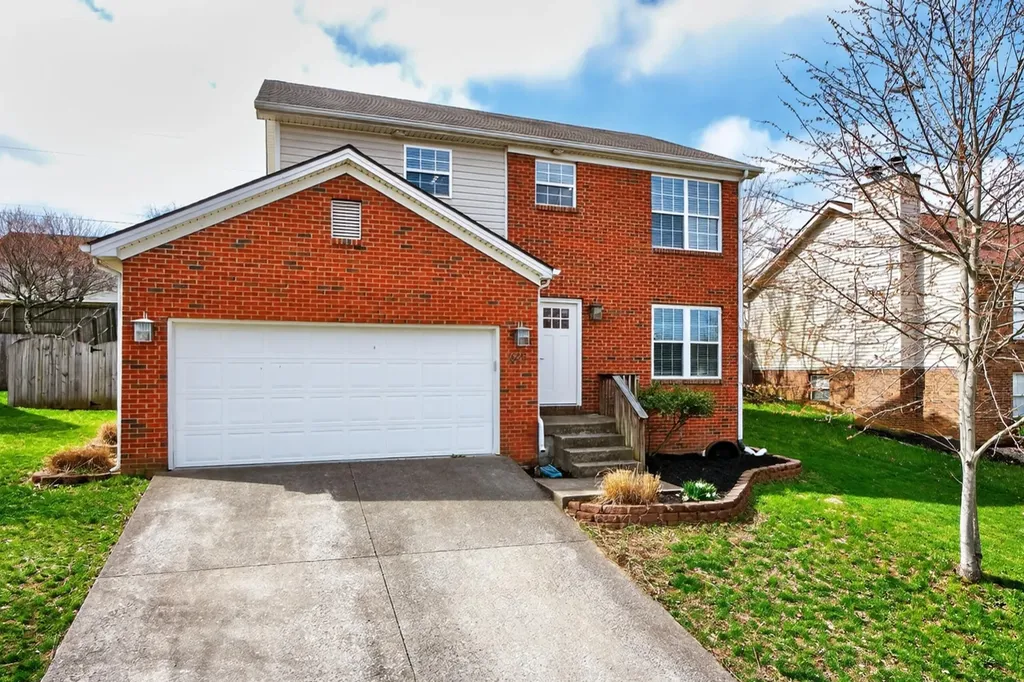 628 John Sutherland Drive Nicholasville KY 40356