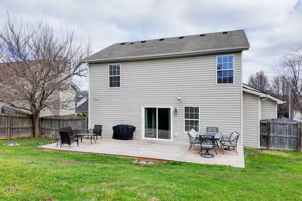 628 John Sutherland Drive Nicholasville KY 40356
