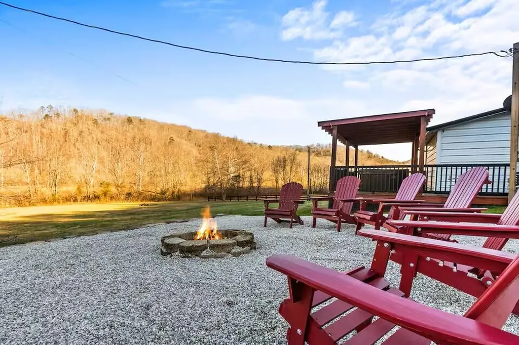 1325 Star Gap Road Stanton KY 40380