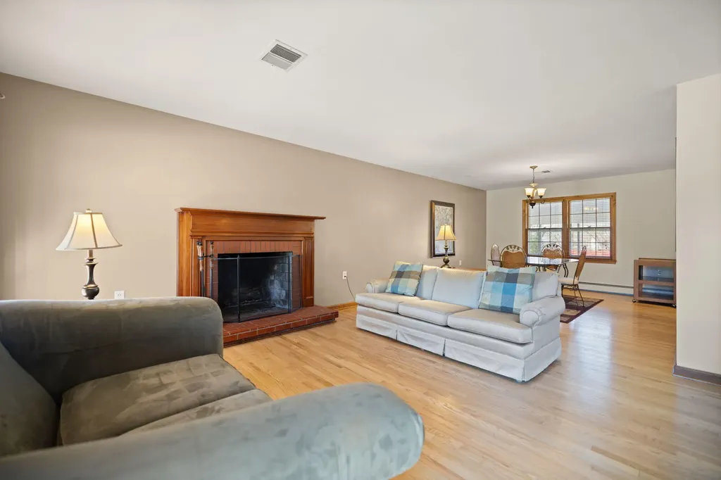 325 Maple Avenue Burnside KY 42519