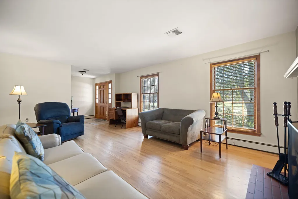 325 Maple Avenue Burnside KY 42519