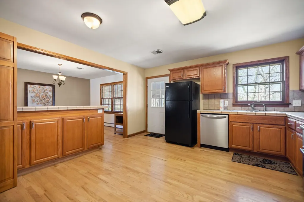 325 Maple Avenue Burnside KY 42519