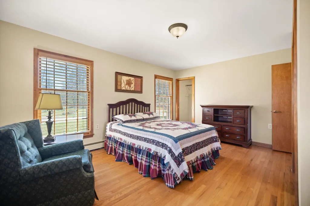 325 Maple Avenue Burnside KY 42519