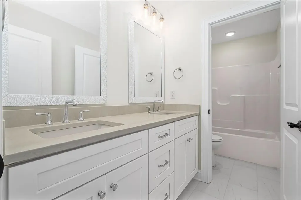 4264 Buttermilk Road Lexington KY 40509