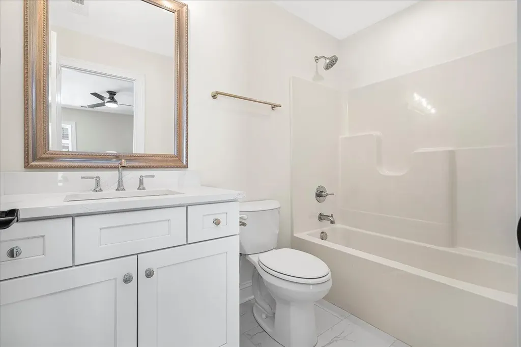 4264 Buttermilk Road Lexington KY 40509