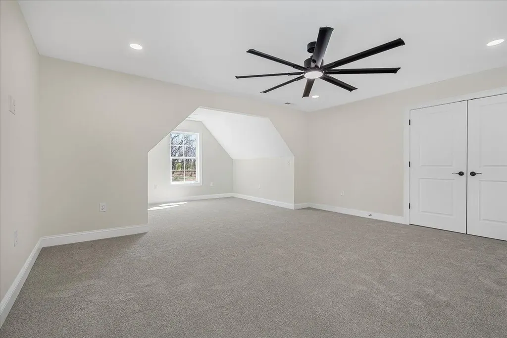 4264 Buttermilk Road Lexington KY 40509