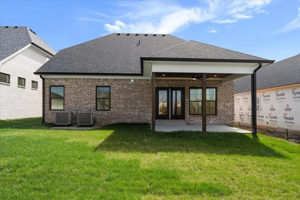 4264 Buttermilk Road Lexington KY 40509