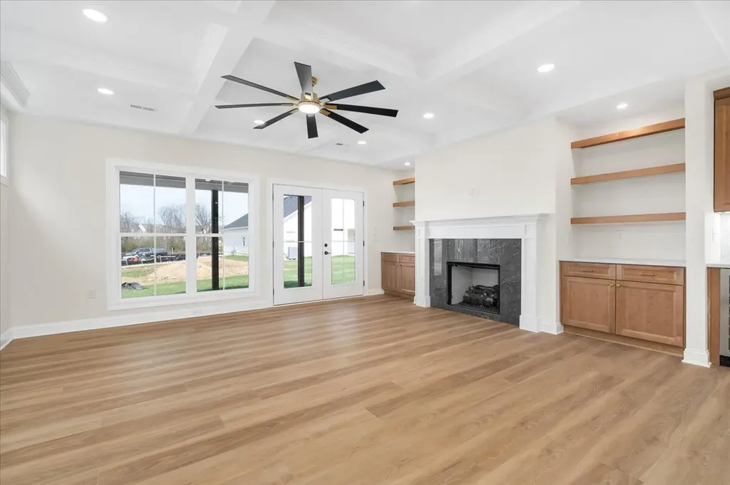 4260 Buttermilk Road Lexington KY 40509