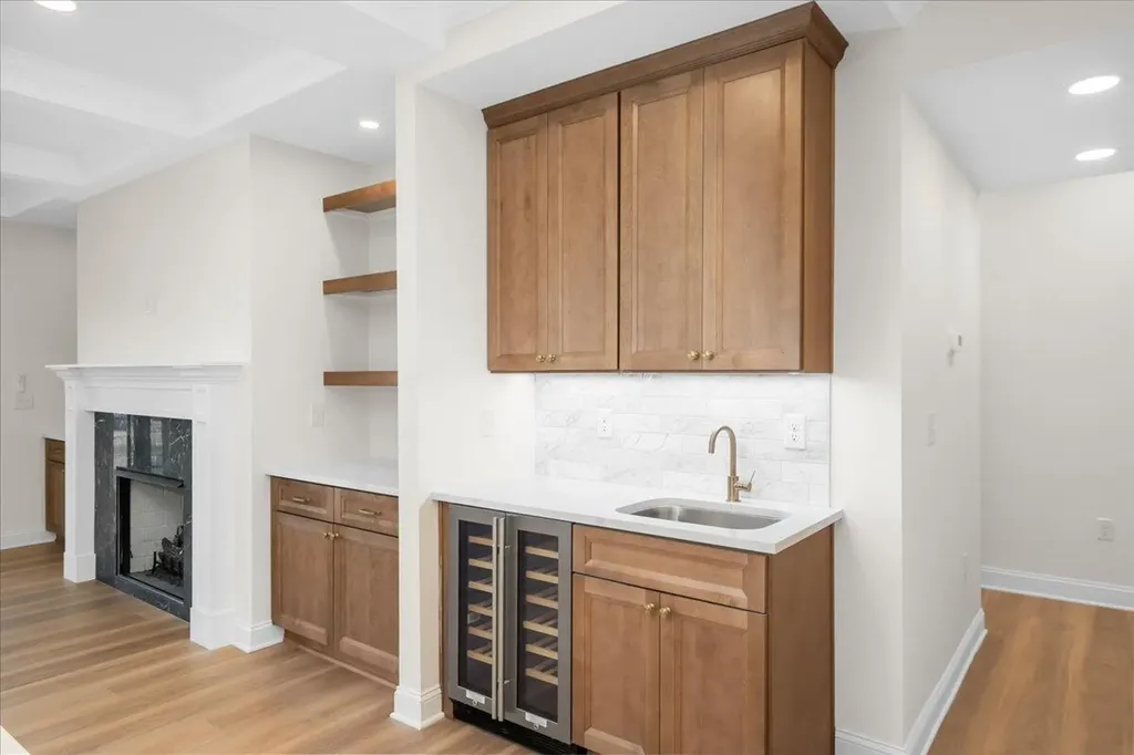 4260 Buttermilk Road Lexington KY 40509