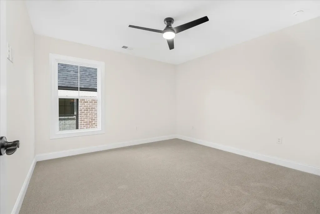 4260 Buttermilk Road Lexington KY 40509