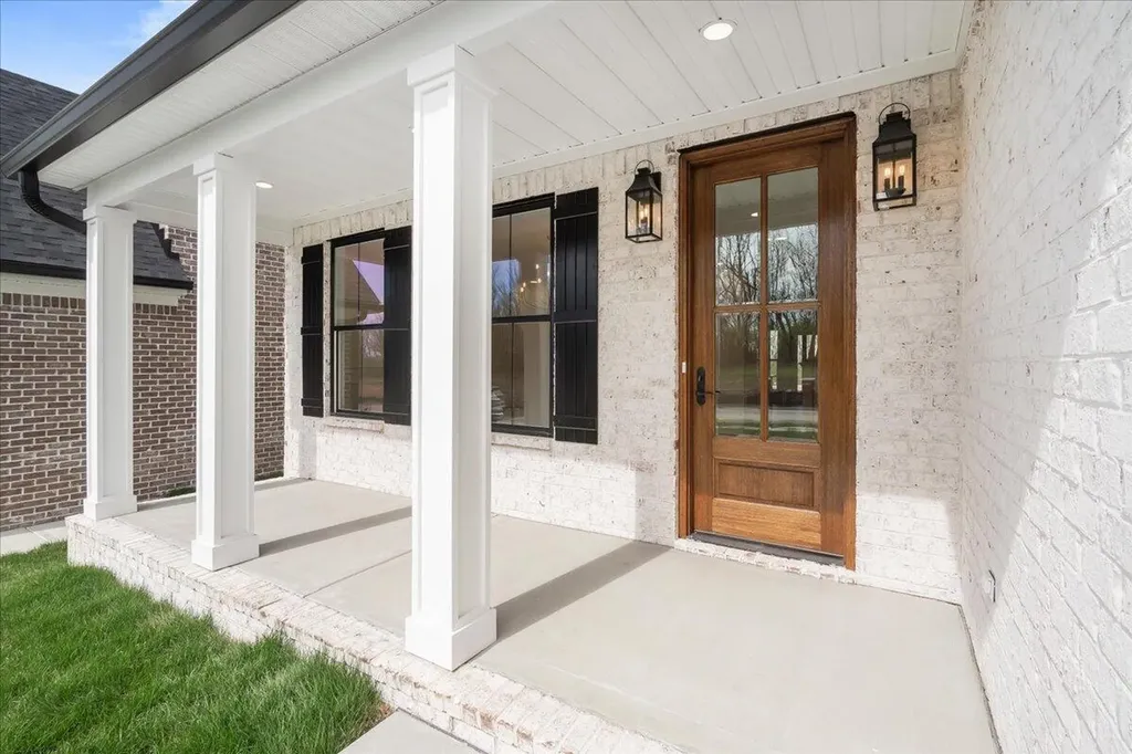 4260 Buttermilk Road Lexington KY 40509