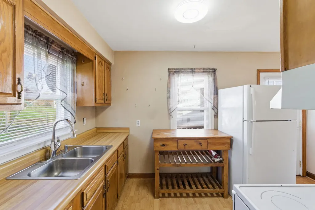 107 Stone Avenue Cynthiana KY 41031