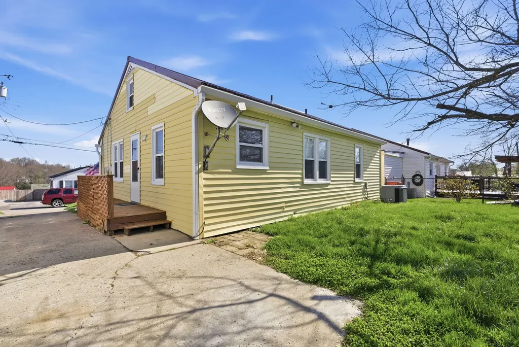 107 Stone Avenue Cynthiana KY 41031