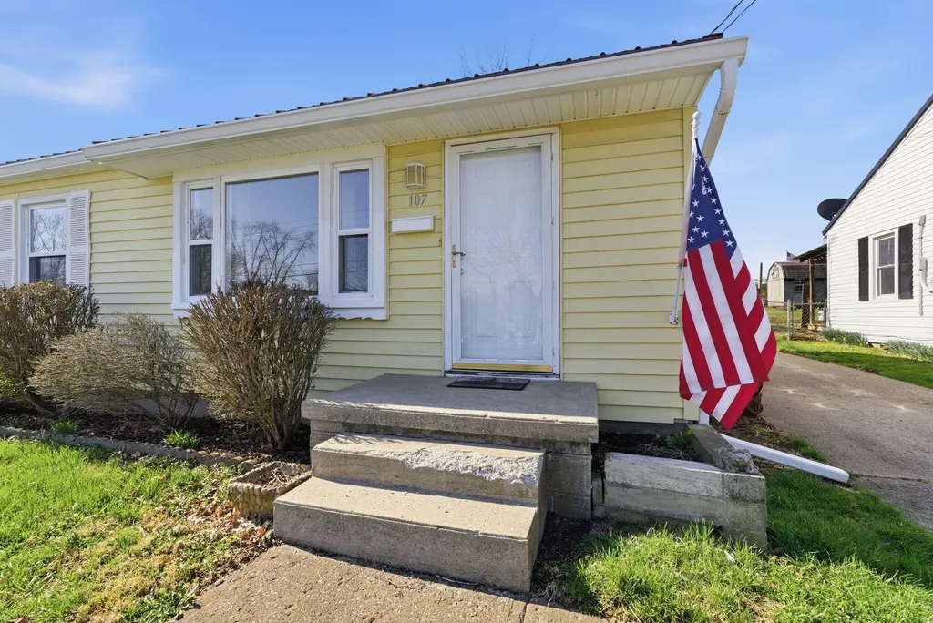 107 Stone Avenue Cynthiana KY 41031