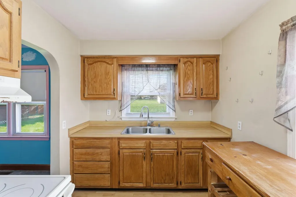 107 Stone Avenue Cynthiana KY 41031