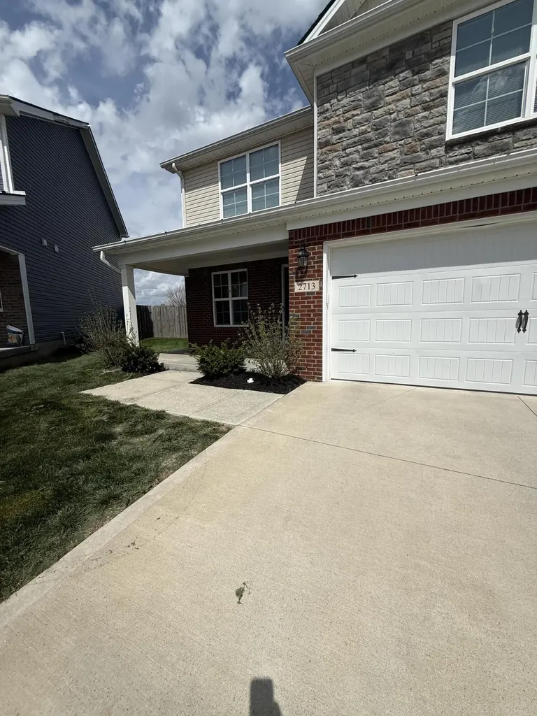2716 Hailey Rose Way Lexington KY 40511