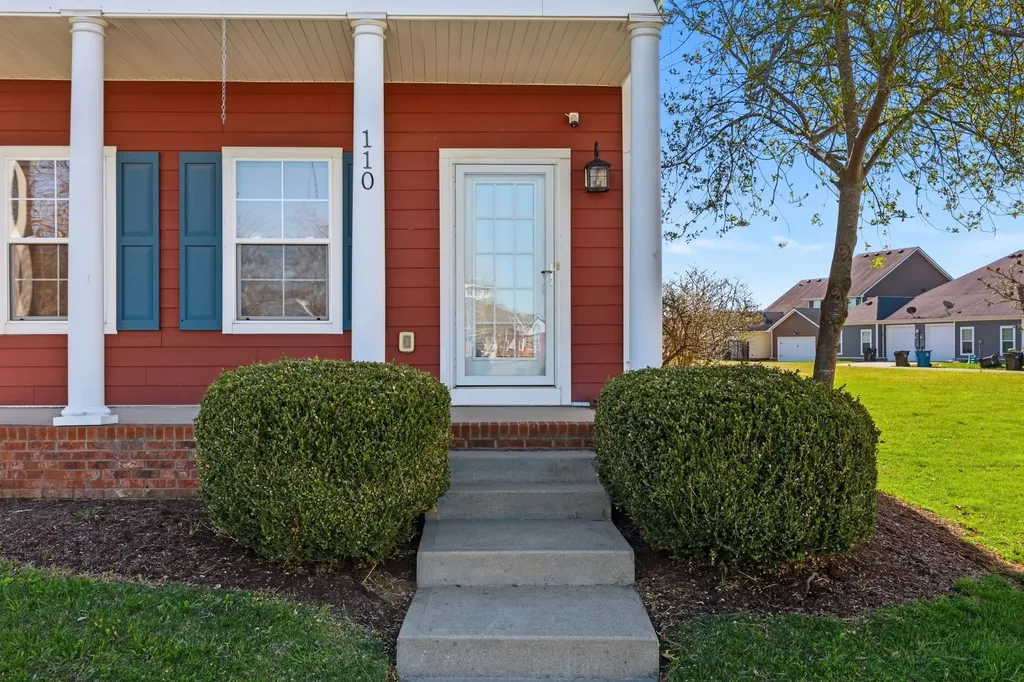 110 Woods Point Circle Georgetown KY 40324
