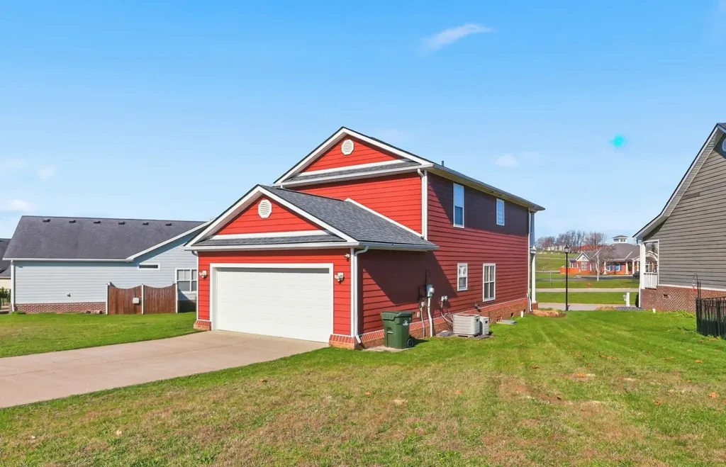 110 Woods Point Circle Georgetown KY 40324