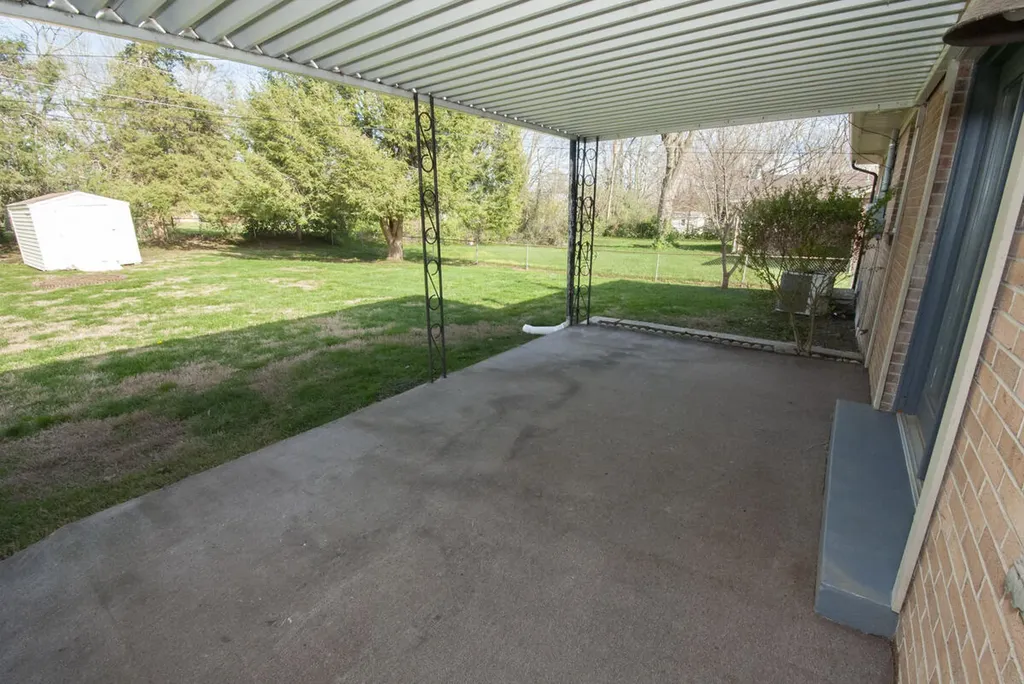 118 Lowry Lane Wilmore KY 40390