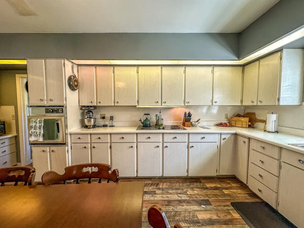 7581 Mcwhorter Road London KY 40741