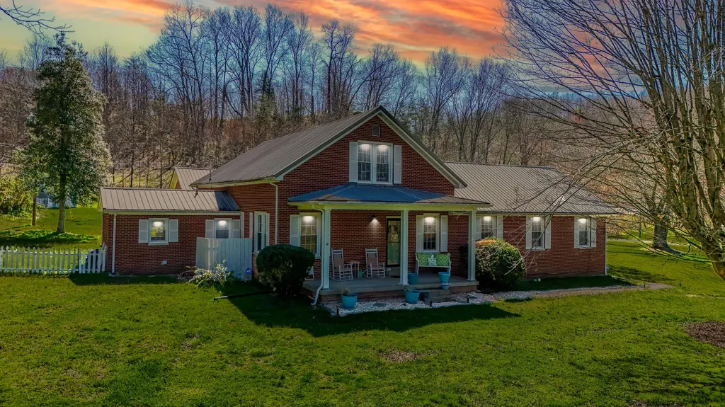7581 Mcwhorter Road London KY 40741