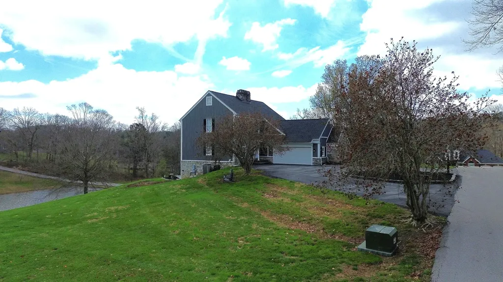3002 Woodland Lane Corbin KY 40701