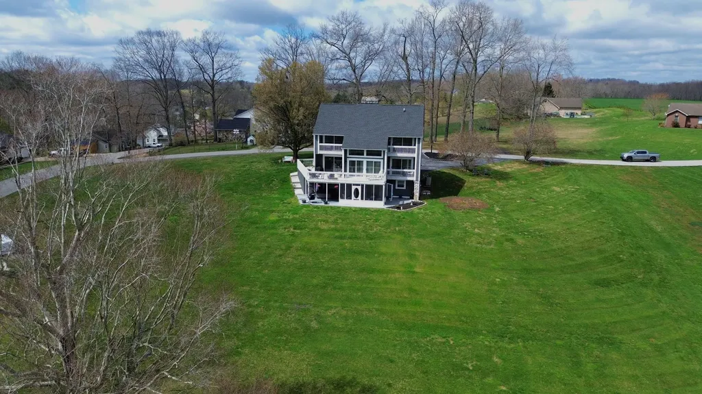 3002 Woodland Lane Corbin KY 40701
