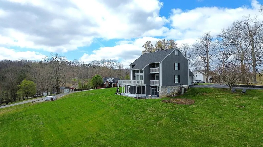 3002 Woodland Lane Corbin KY 40701