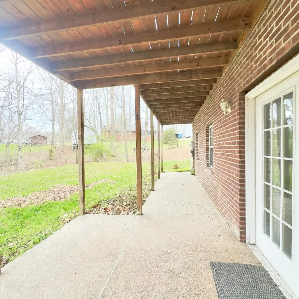 82 Rollohank Trail Corbin KY 40701
