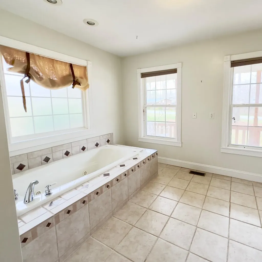 82 Rollohank Trail Corbin KY 40701