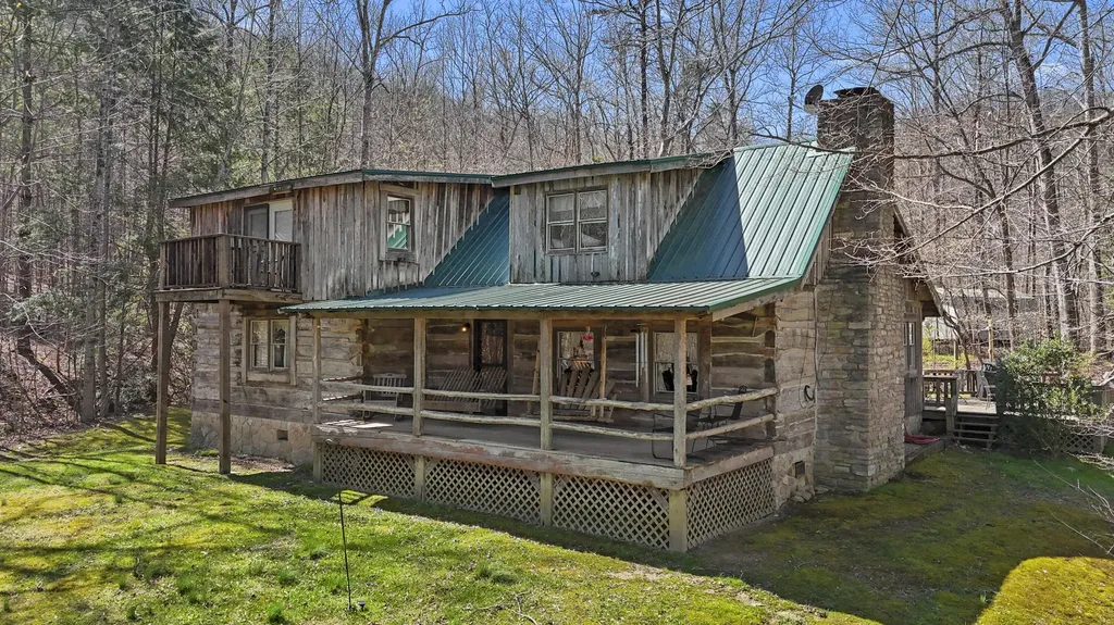 155 Chaneyville Road Stanton KY 40380