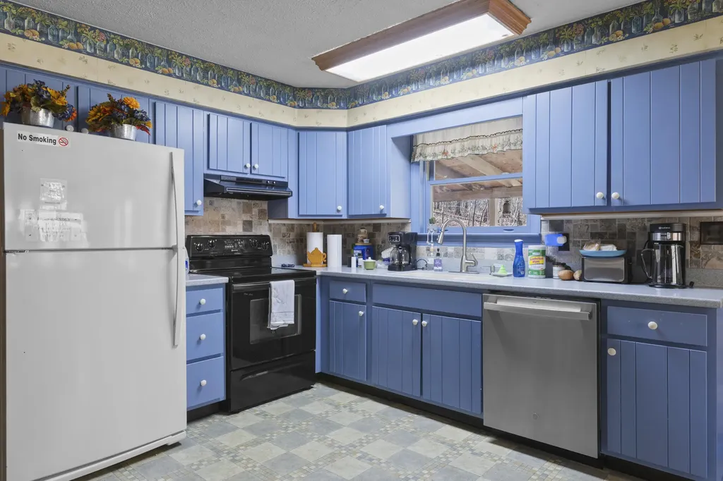 155 Chaneyville Road Stanton KY 40380