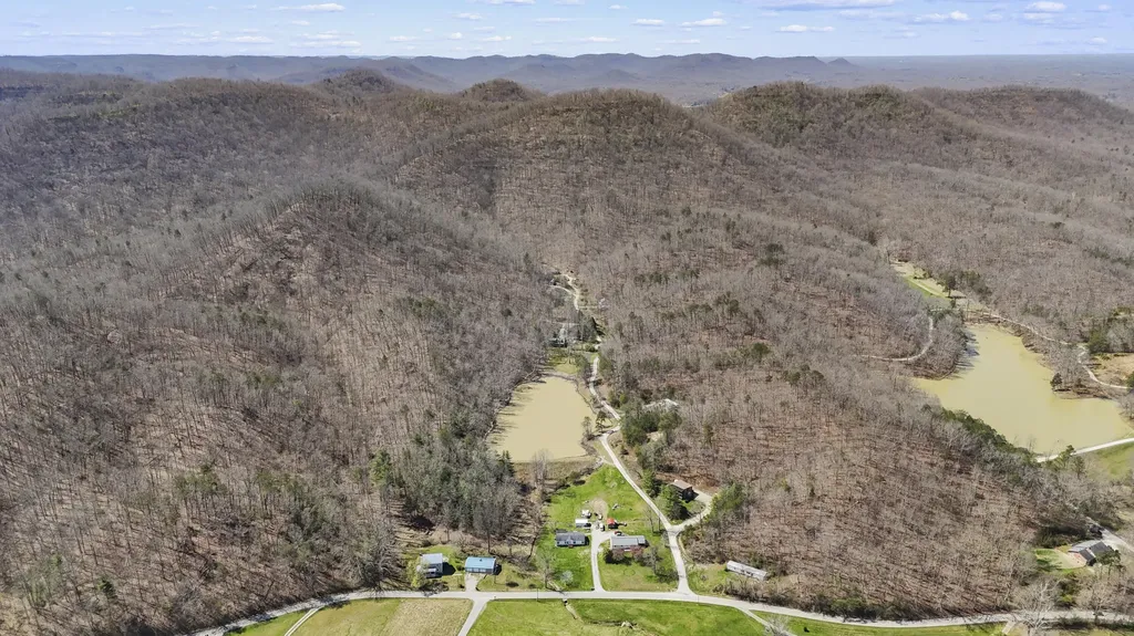 155 Chaneyville Road Stanton KY 40380