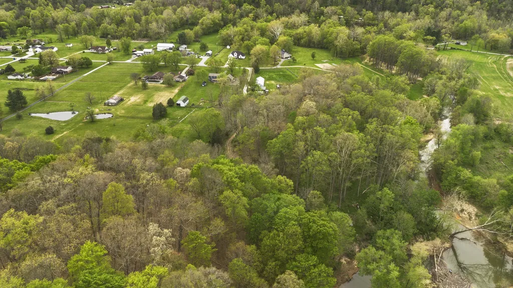 74 Muncy Lane Ashland KY 41102