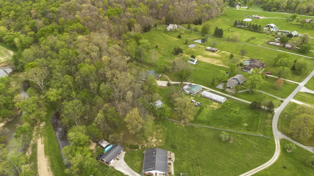 74 Muncy Lane Ashland KY 41102