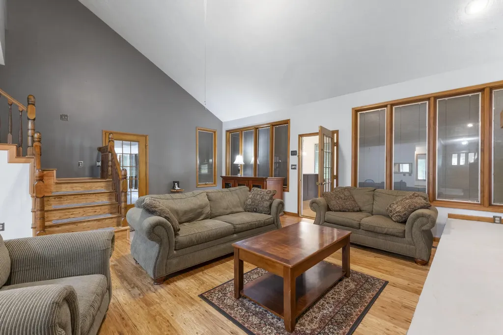 74 Muncy Lane Ashland KY 41102