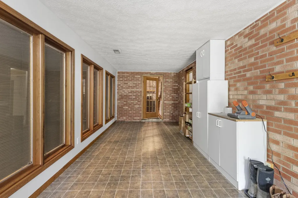 74 Muncy Lane Ashland KY 41102