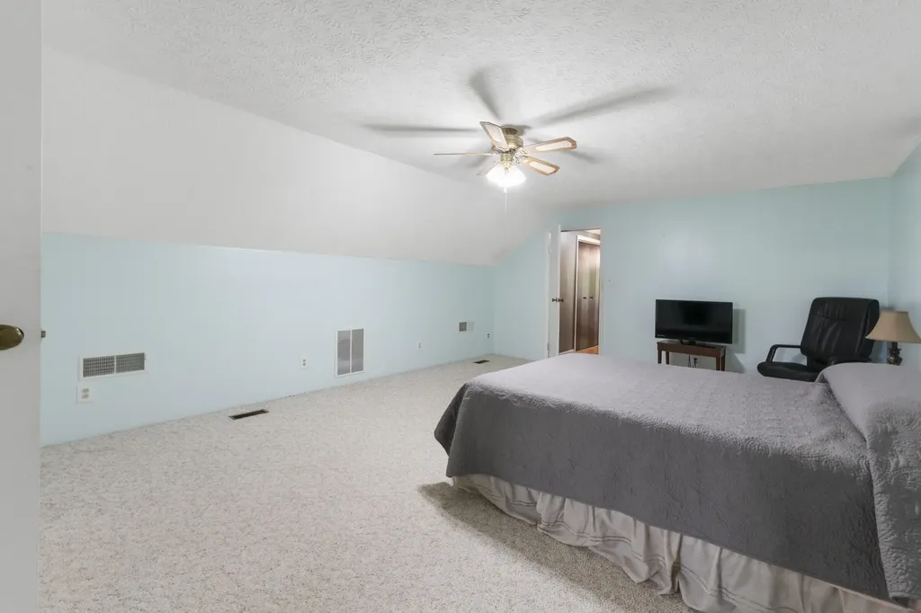 74 Muncy Lane Ashland KY 41102