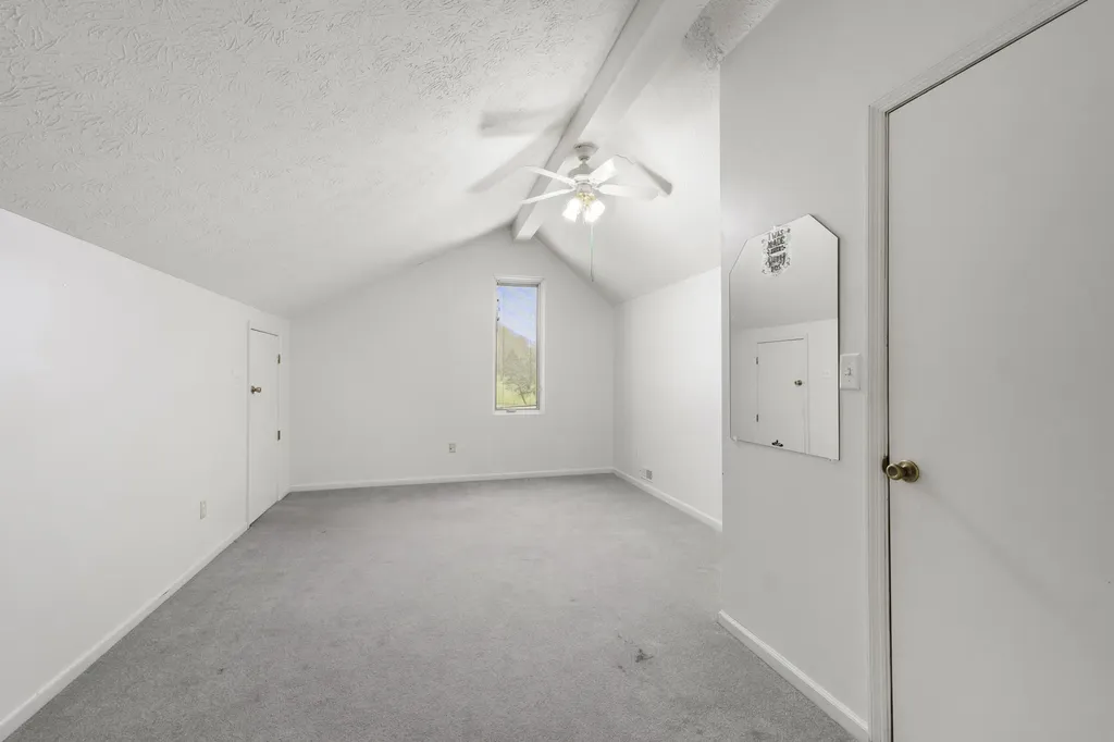 74 Muncy Lane Ashland KY 41102