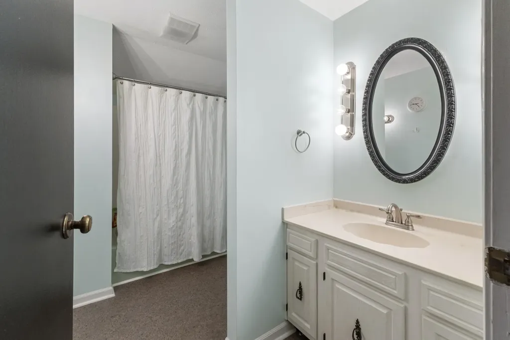 74 Muncy Lane Ashland KY 41102