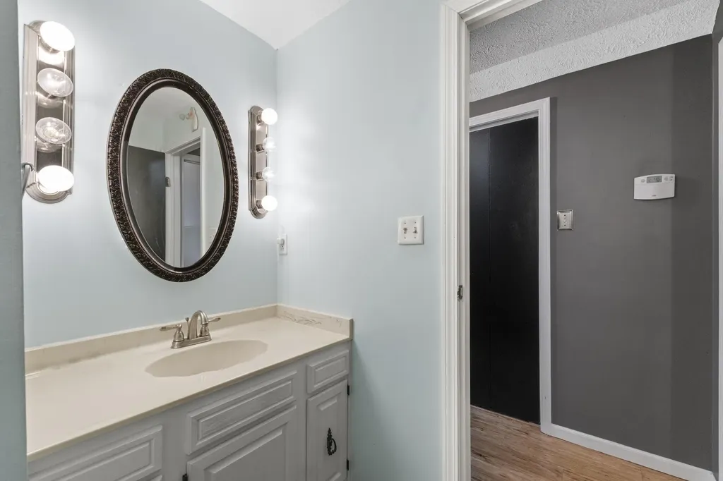 74 Muncy Lane Ashland KY 41102