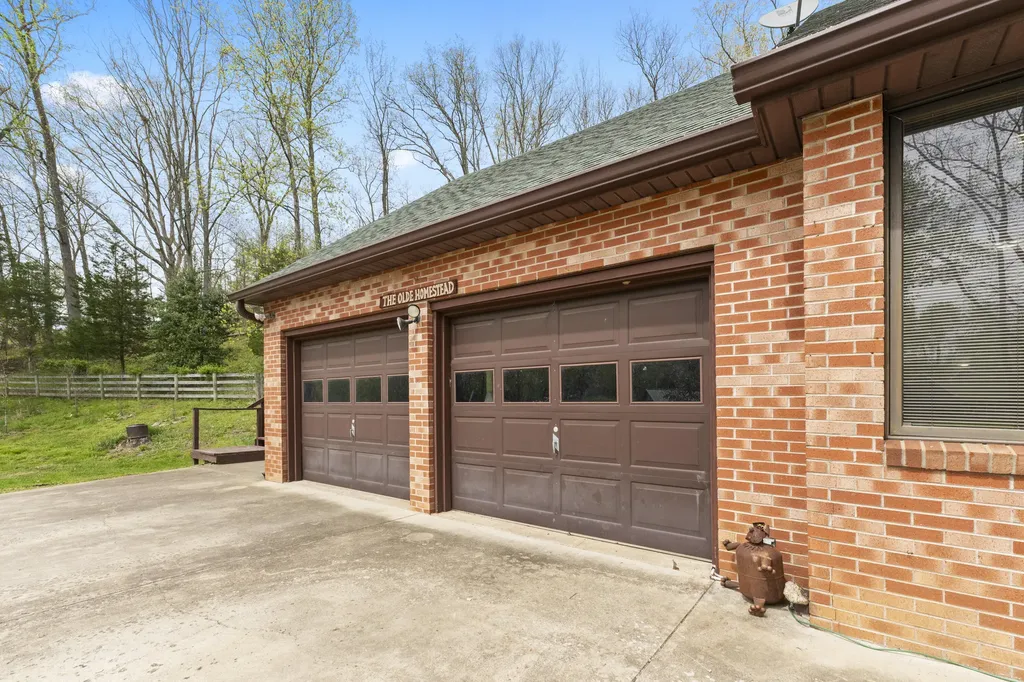74 Muncy Lane Ashland KY 41102
