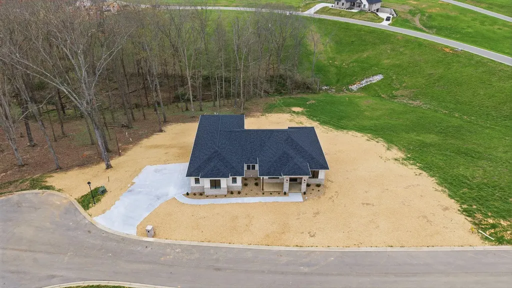 40 Waterfall Way Somerset KY 42503