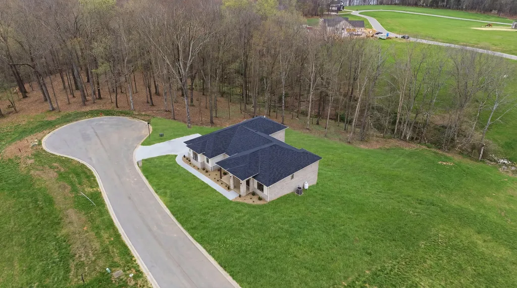 40 Waterfall Way Somerset KY 42503