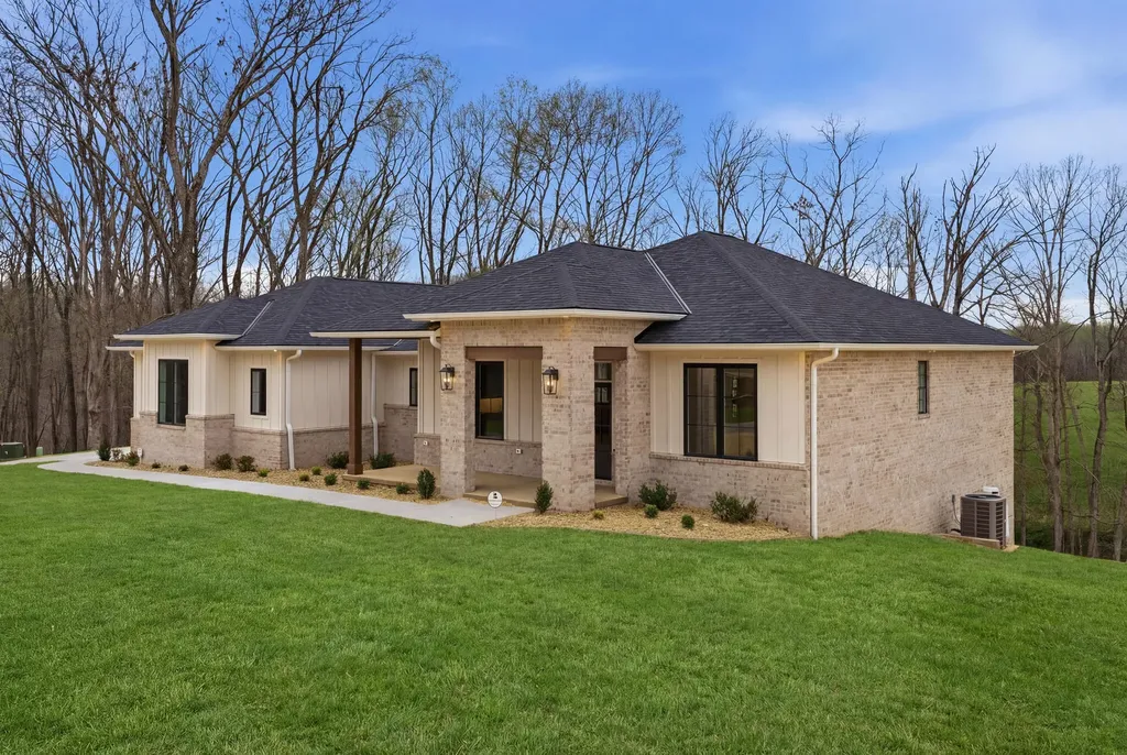 40 Waterfall Way Somerset KY 42503