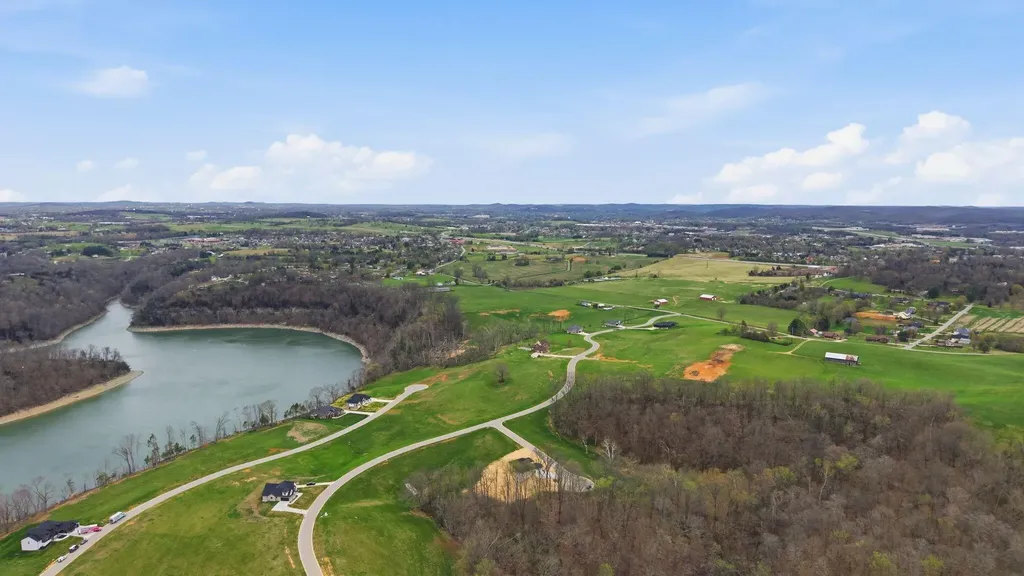 40 Waterfall Way Somerset KY 42503