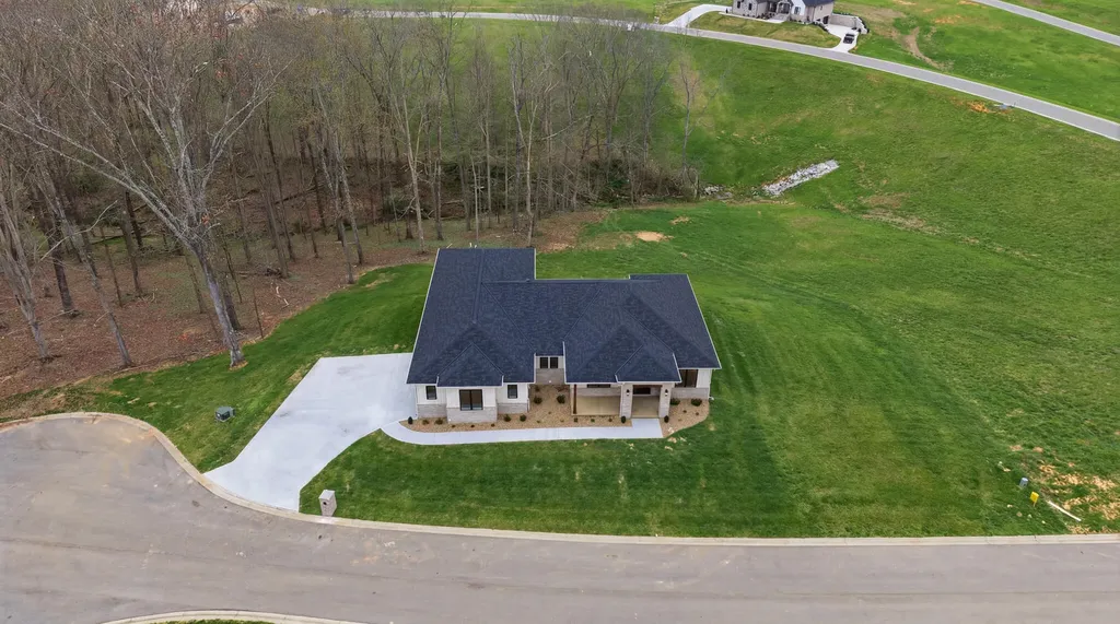 40 Waterfall Way Somerset KY 42503